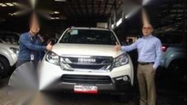 Isuzu MU-X 141K All in Promo Or 30K Cash Discount
