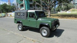 Land Rover Defender 2010