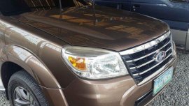 Ford Everest 2011 brown for sale 