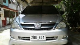 Innova j 2008