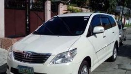 Fresh 2013 Toyota Innova G AT White For Sale