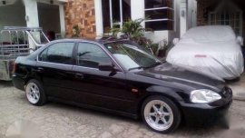 Honda CIvic Vti SIR 2000 AT Black For Sale