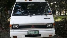Mitsubishi l300
