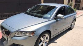 blue silver Volvo s40
