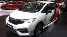 Honda Jazz facelift unveiled at 2017 GIIAS