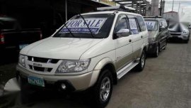 Isuzu Crosswind XUVi sportivo body