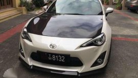 2013 Toyota 86 Loaded Pearl White Automatic
