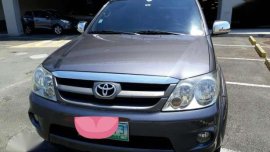 Toyota fortuner diesel matic 2006