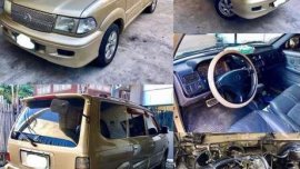 2001 Toyota Revo SRJ AT Golden For Sale