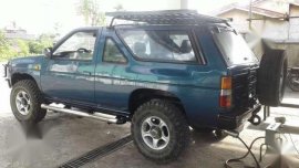 Nissan Terrano 4x4 manual
