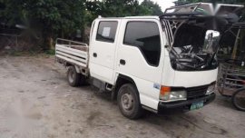 Isuzu Elf Double Cab  2014 MT White For Sale