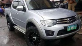 Mitsubishi strada gls v 4x4 2013
