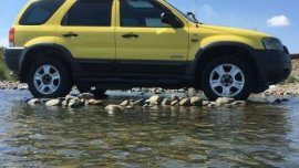 Rush sale Ford escape not hi lander crosswind adventure revo pick-up