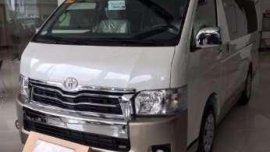TOYOTA HIACE GL GRANDIA DIESEL M/T 2017 FOR SALE