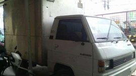 2003 Mitsubishi L300 Aluminum Van MT White 