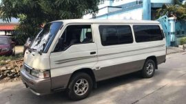 2004 Nissan Urvan Escapade 2.7 MT White 