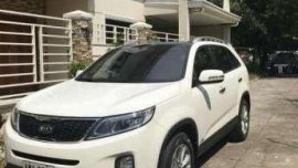 KIA SORENTO 2015 AT White SUV For Sale