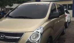 WELL MAINTAINED Hyundai Starex Gold FOR SALE