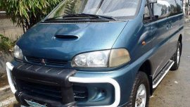 Mitsubishi Space Gear 2006 blue for sale 