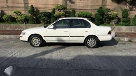 Toyota corolla GLI 1.6 manual fresh for sale 