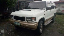 Isuzu Trooper Bighorn AT 4X4 3.1 White For Sale