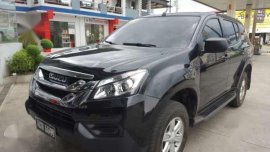 LOW MILEAGE 2015 Isuzu MUX LS MT 4x2 FOR SALE