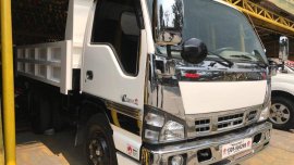 2017 Isuzu elf truck white for sale 