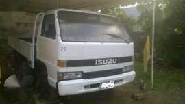 Isuzu Elf Truck good as new for sale 