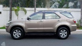 2010 Toyota Fortuner G Diesel 46kms for sale 