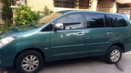 Toyota Innova g 2010 good for sale 