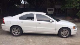VOLVO-S60-20t in good condition for sale