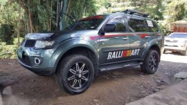 2009 Montero GLS 4x4 Manual FOR SALE