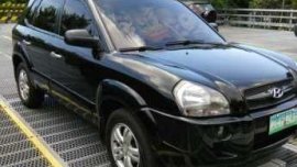 Tucson crdi hyundai not rav 4 crv honda ford escape xtrail suv diesel