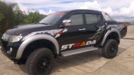 Mitsubishi Strada 4x4 Manual Black For Sale