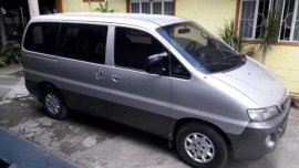 Hyundai Starex 1998 MT Silver Van For Sale