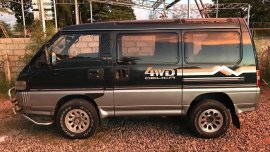 Mitsubishi Delica Space Gear 2000 Automatic for sale 