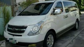 Hyundai Starex VGT 2009 Matic for sale 