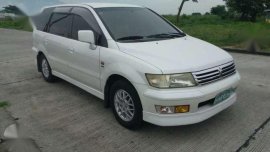Mitsubishi Grandis chariot  for sale 