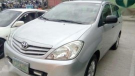 For sale Toyota innova E 2011