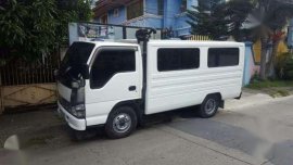 010mdl isuzu fb sobida nhr not L300 for sale