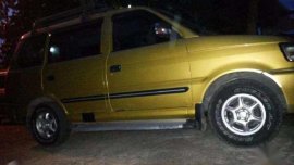 Mitsubishi Adventure 2003 GLX MT Golden 