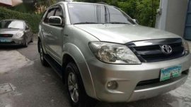 For sale very fresh Toyota Fortuner g 4x2