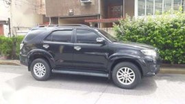 Toyota Fortuner 2012 SUV black for sale 