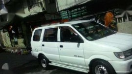 Izusu Crosswind x 2003 like new for sale