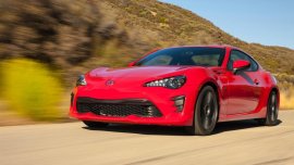 Almost brand new Toyota 86 Gasoline for sale 