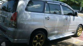 2006 Toyota Innova J