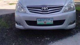 Rush sale Innova G 2010 MT all power 60k odo t