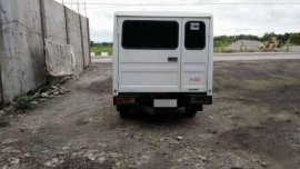Looking for Mitsubishi L300 truck white for sale 