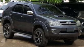 Toyota Fortuner V 2006 for sale 