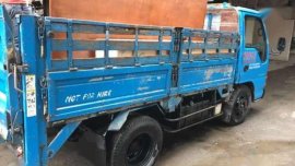 Isuzu elf with power tailgate for sale 